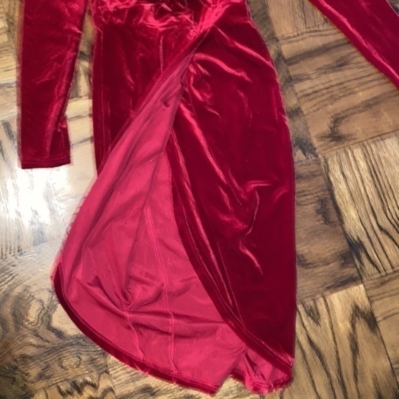 Dress NWOT M Rich Red/Burgundy Velvet Hot Miami Styles - Picture 6 of 14